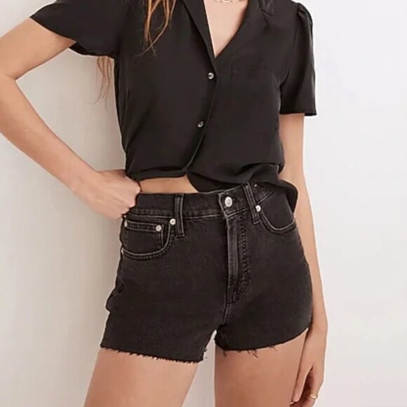 Madewell Pants - NWT Madewell "The Perfect Jean Shorts" (W31)